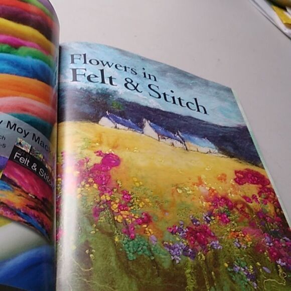 Flowers in Felt & Stitch Book - Picture 3 of 7